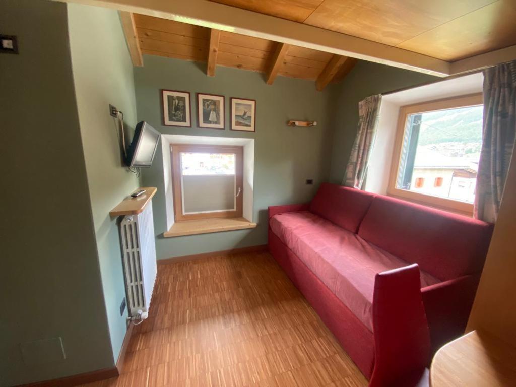 Cronox Mini Apartments Livigno Eksteriør bilde