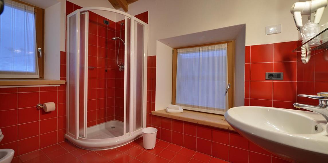 Cronox Mini Apartments Livigno Eksteriør bilde