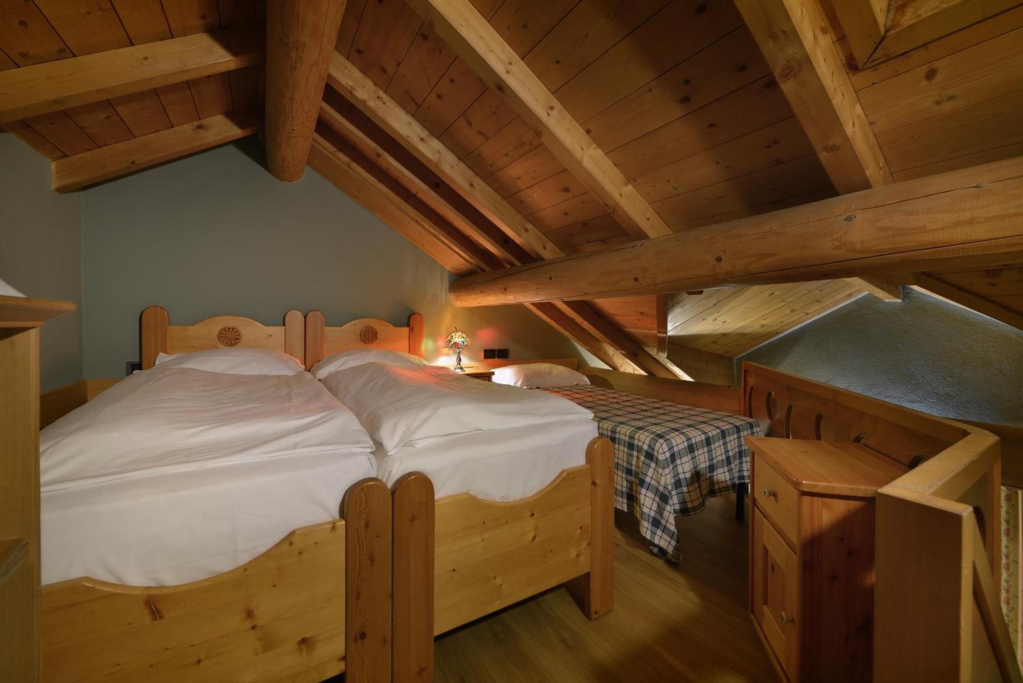 Cronox Mini Apartments Livigno Eksteriør bilde